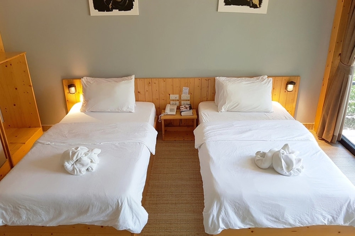 Imagen de la habitación del Hotel The Grace Amphawa Resort. Foto 15
