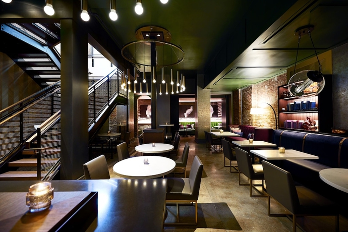 Imagen del bar/restaurante del Hotel The Grady. Foto 3