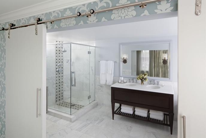 Imagen de la habitación del Hotel The Graham Georgetown. Foto 9