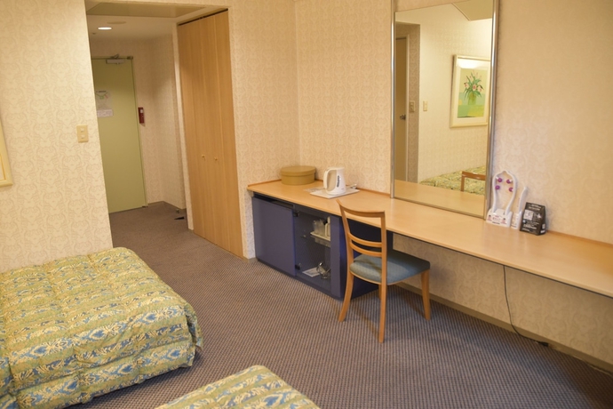Imagen de la habitación del Hotel The Gran Resort Elegante Awajishima. Foto 14
