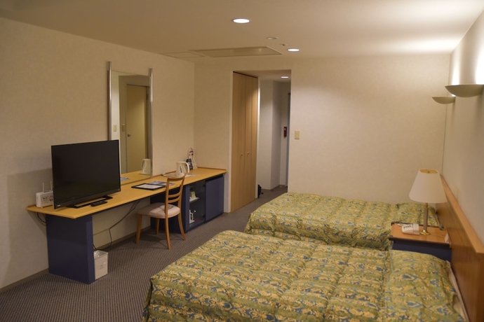 Imagen de la habitación del Hotel The Gran Resort Elegante Awajishima. Foto 16