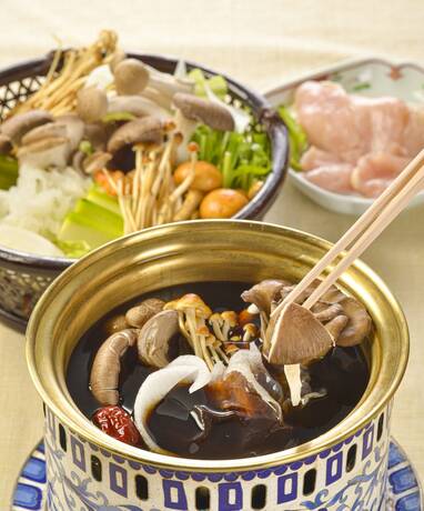 Imagen del bar/restaurante del Hotel The Gran Resort Elegante Karuizawa. Foto 29