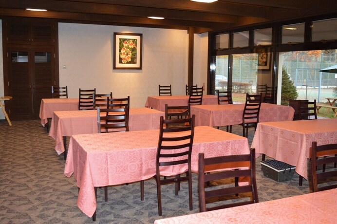 Imagen del bar/restaurante del Hotel The Gran Resort Elegante Karuizawa. Foto 31