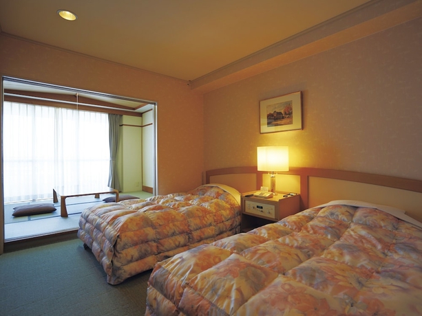 Imagen de la habitación del Hotel The Gran Resort Elegante Shirahama. Foto 14