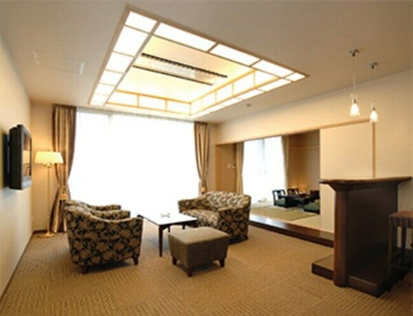 Imagen de la habitación del Hotel The Gran Resort Ohmimaiko. Foto 29