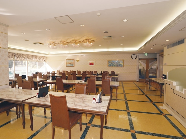 Imagen del bar/restaurante del Hotel The Gran Resort Toba. Foto 6