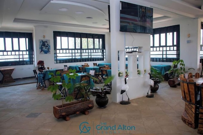 Imagen del bar/restaurante del Hotel The Grand Alton resort. Foto 1