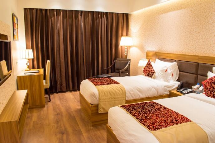 Imagen general del Hotel The Grand Ambassador. Foto 4