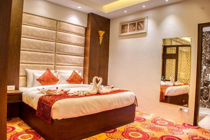 Imagen general del Hotel The Grand Ambassador. Foto 11