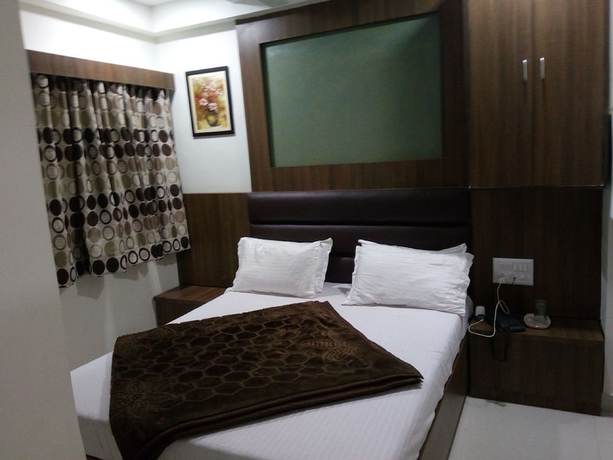 Imagen de la habitación del Hotel The Grand Aryakul. Foto 10