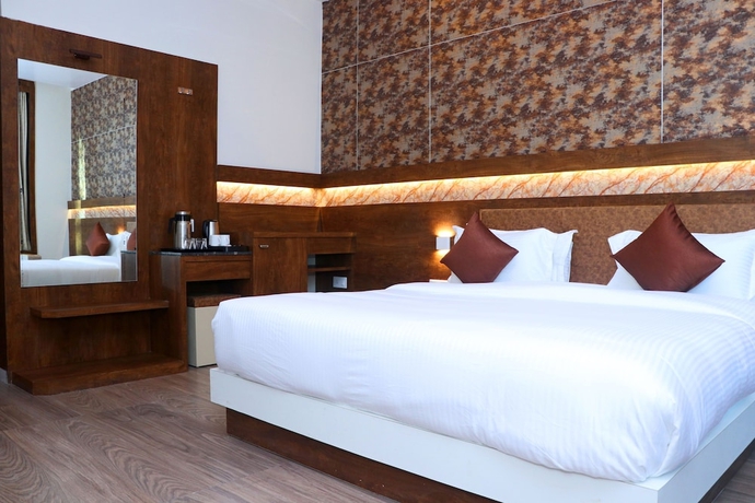 Imagen de la habitación del Hotel The Grand Astoria Somnath. Foto 4