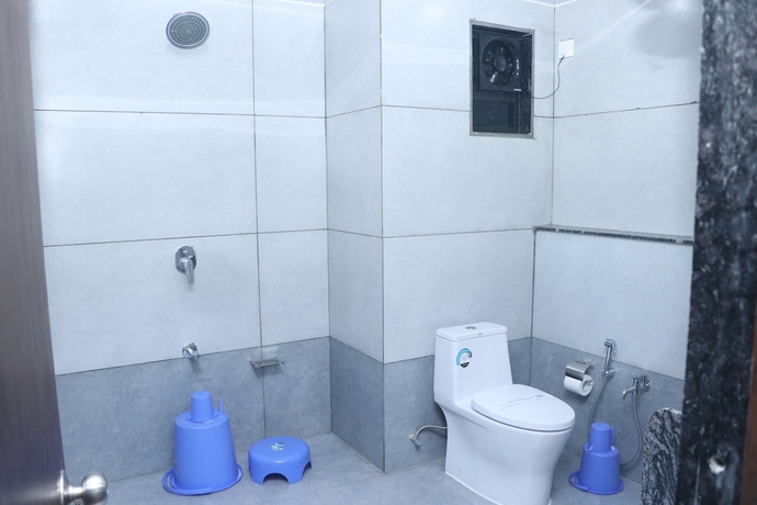 Imagen de la habitación del Hotel The Grand Astoria Somnath. Foto 12