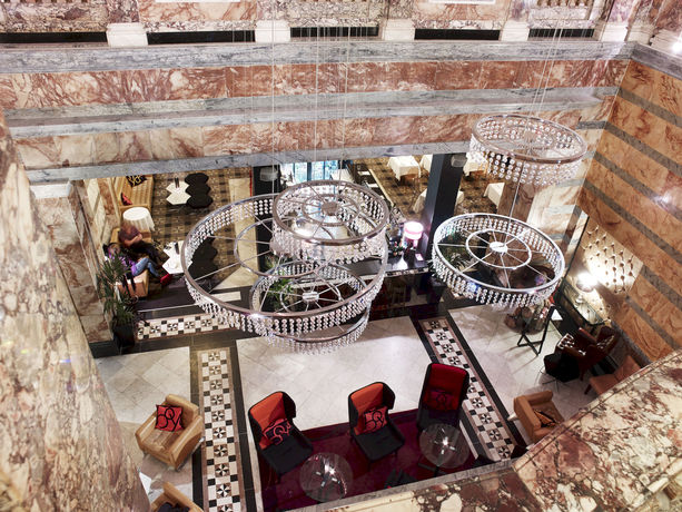 Imagen de los interiores del Hotel The Grand At Trafalgar Square. Foto 12