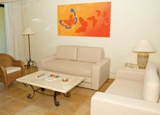 Imagen de la habitación del Hotel The Grand Baja All Suites Resort & Spa. Foto 4