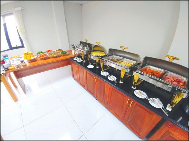 Imagen del bar/restaurante del Hotel The Grand, Bắc Ninh. Foto 16
