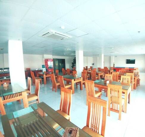 Imagen del bar/restaurante del Hotel The Grand, Bắc Ninh. Foto 17