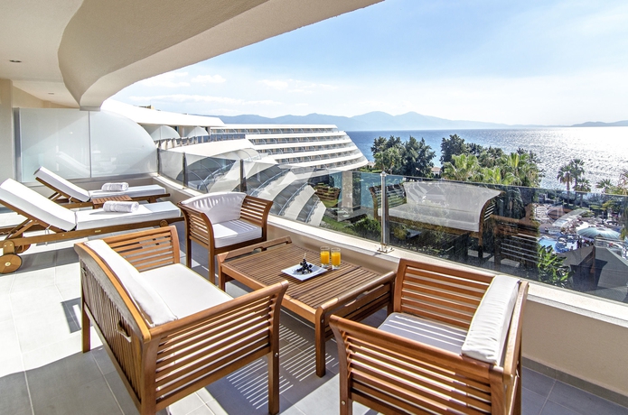 Imagen de la habitación del Hotel The Grand Blue Sky International. Foto 7