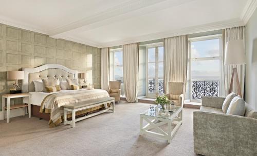 Imagen de la habitación del Hotel The Grand Brighton. Foto 15