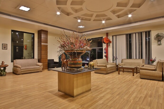 Imagen de los interiores del Hotel The Grand Chandiram. Foto 32
