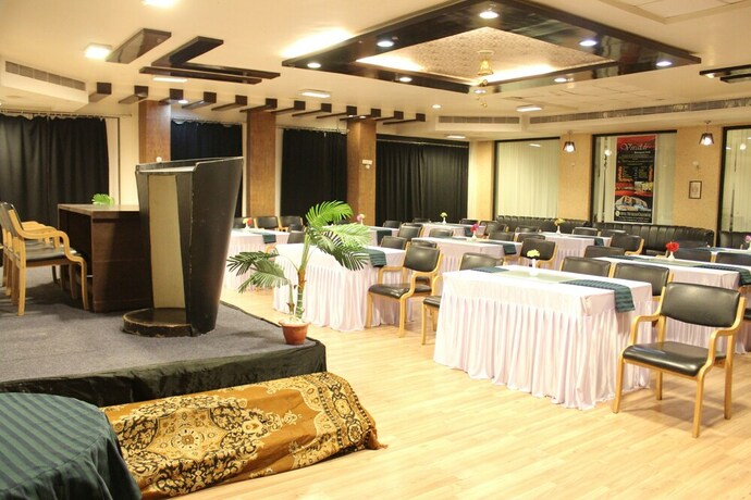 Imagen de los interiores del Hotel The Grand Chandiram. Foto 35