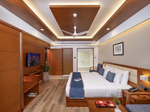 Imagen de la habitación del Hotel The Grand Cliff Resort Munnar. Foto 10