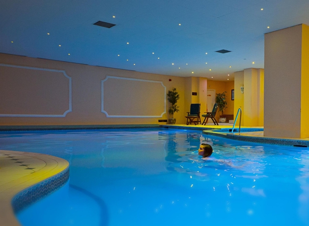 Imagen de la piscina del Hotel The Grand Eastbourne. Foto 15