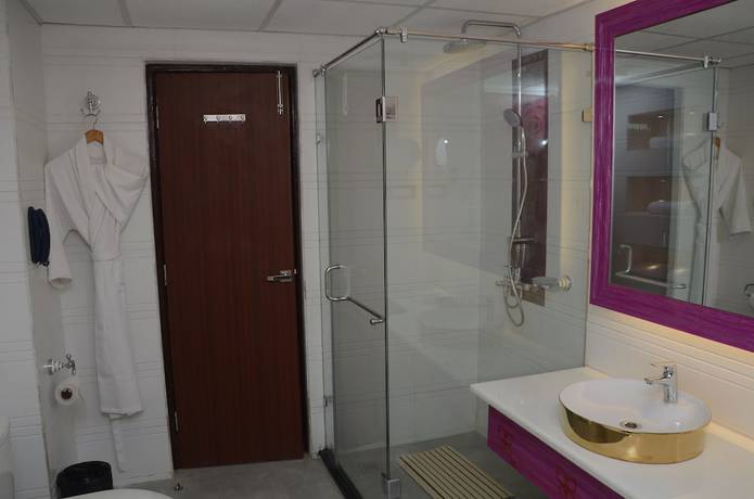 Imagen de la habitación del Hotel The Grand Empire A Boutique. Foto 10
