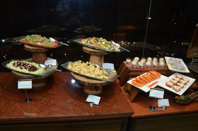 Imagen del bar/restaurante del Hotel The Grand Empire A Boutique. Foto 3