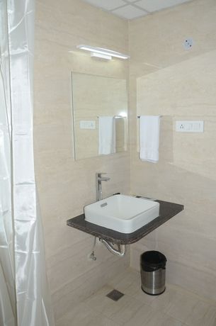 Imagen de la habitación del Hotel The Grand Empire A Boutique. Foto 19