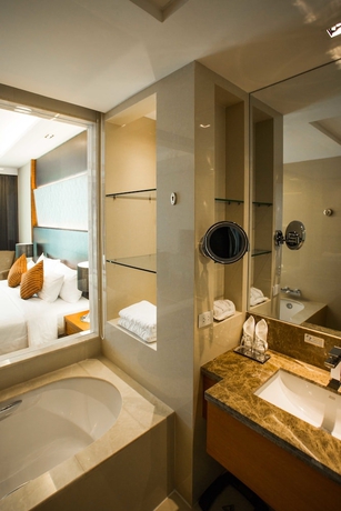 Imagen de la habitación del Hotel The Grand Fourwings Convention. Foto 2