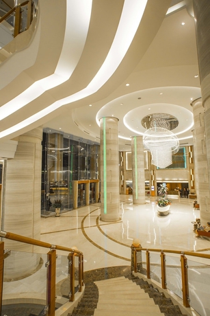 Imagen de los interiores del Hotel The Grand Fourwings Convention. Foto 18