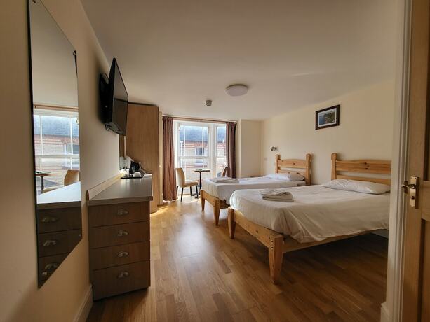 Imagen general del Hotel The Grand Harbour. Foto 8