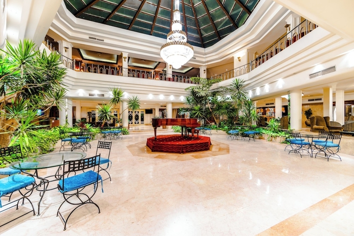 Imagen de los interiores del Hotel The Grand Hotel Hurghada. Foto 11