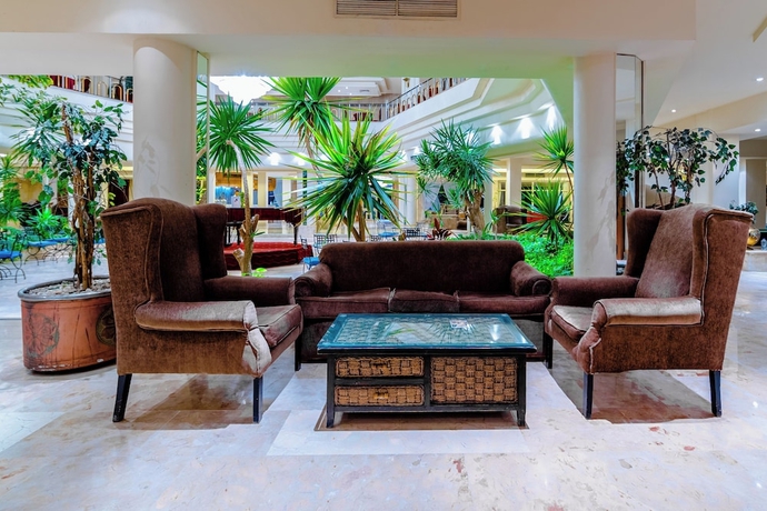 Imagen de los interiores del Hotel The Grand Hotel Hurghada. Foto 12