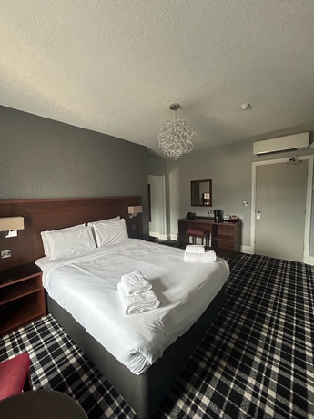 Imagen de la habitación del Hotel The Grand Hotel, Port Talbot. Foto 16
