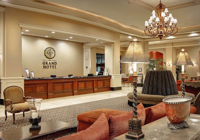 Imagen de los interiores del Hotel The Grand Hotel - Salem. Foto 18