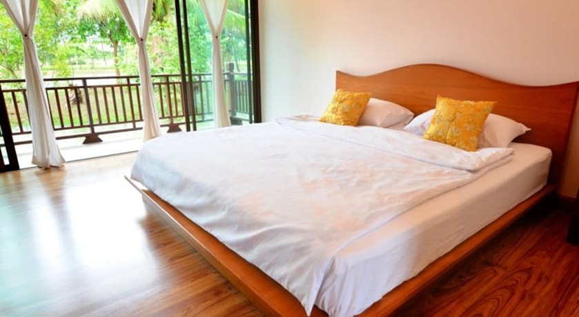 Imagen de la habitación del Hotel The Grand Jamjuree Resort Lamphun. Foto 8
