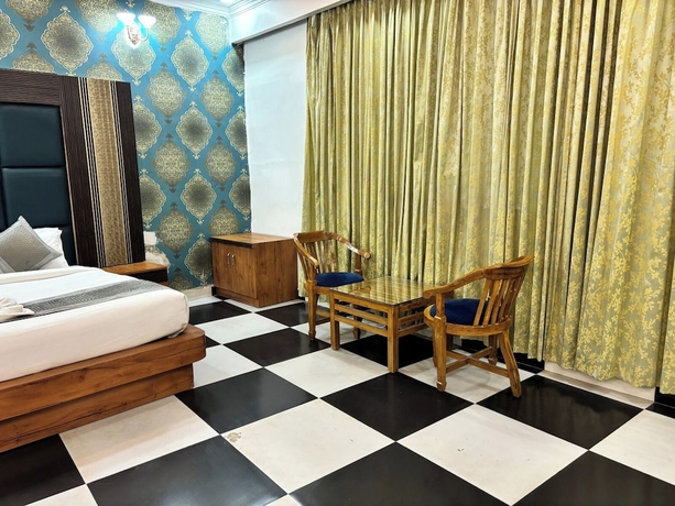 Imagen de la habitación del Hotel The Grand Kasturi Resort. Foto 2