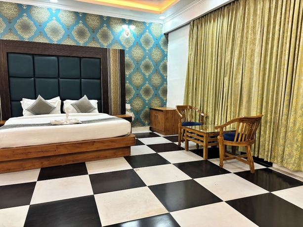 Imagen de la habitación del Hotel The Grand Kasturi Resort. Foto 4