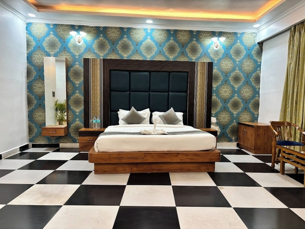 Imagen de la habitación del Hotel The Grand Kasturi Resort. Foto 8