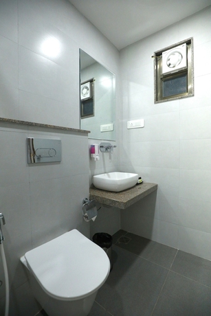 Imagen de la habitación del Hotel The Grand Ladhukara. Foto 8