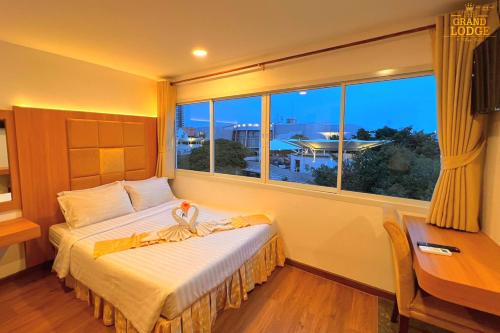 Imagen general del Hotel The Grand Lodge Pattaya. Foto 5