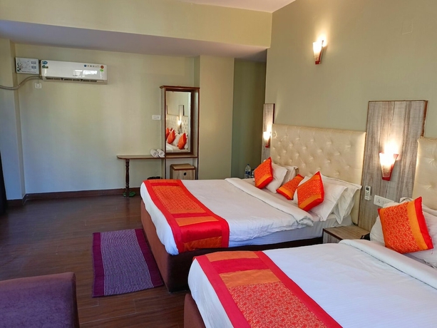 Imagen de la habitación del Hotel The Grand Madhushala Shimla. Foto 7
