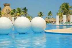 Imagen de la piscina del Hotel The Grand Mayan Riviera Maya. Foto 8