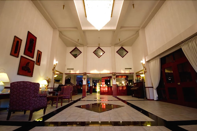 Imagen de los interiores del Hotel The Grand Nanaimo. Foto 19