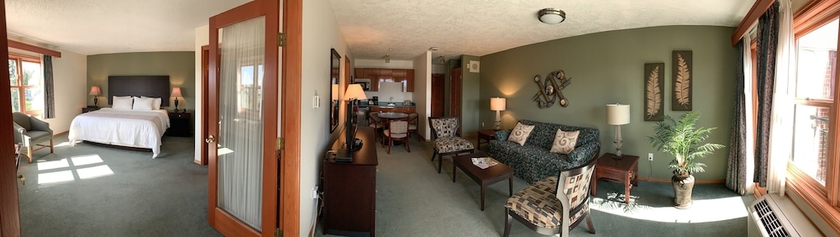 Imagen de la habitación del Hotel The Grand Nanaimo. Foto 16