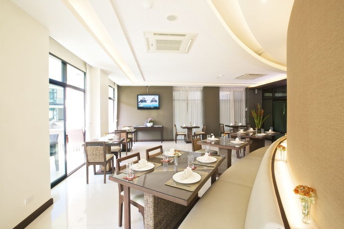 Imagen del bar/restaurante del Hotel The Grand Napat. Foto 5