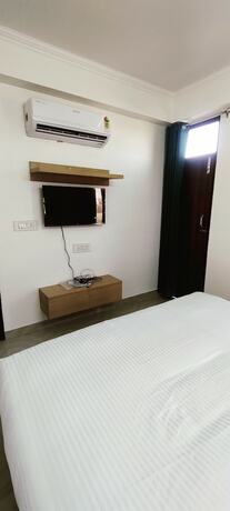 Imagen de la habitación del Hotel The Grand Nd Resort. Foto 21