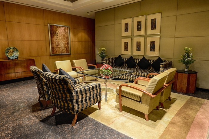 Imagen de los interiores del Hotel The Grand New Delhi. Foto 14