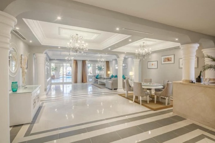 Imagen de la habitación del Hotel The Grand Palace Hurghada - Adults Only. Foto 10
